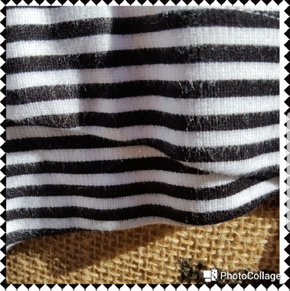 🧨 Banana Republic Black & White Striped Crossover Hem Cropped Top - Picture 6 of 8